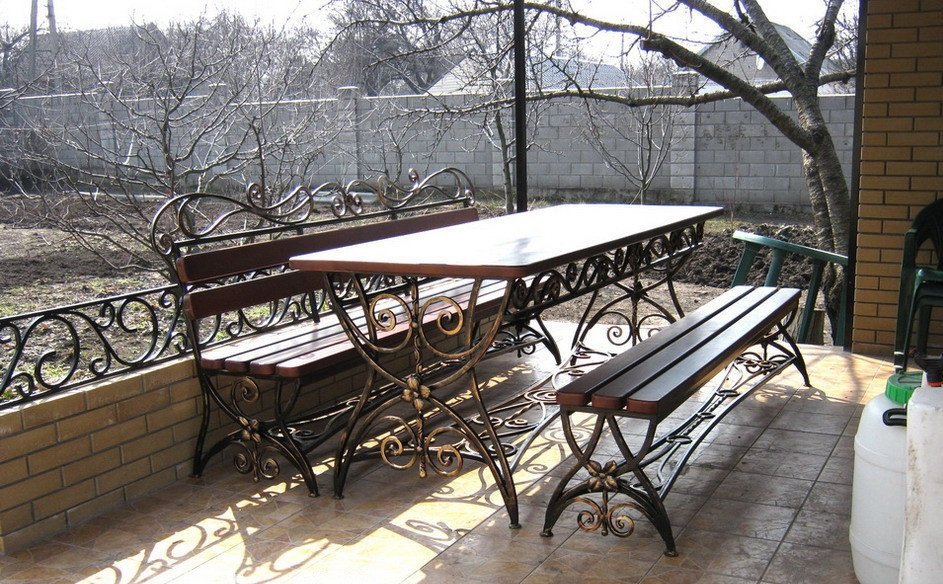 Набір садових кованих меблів (стіл+2 лавки) MS-NS-002